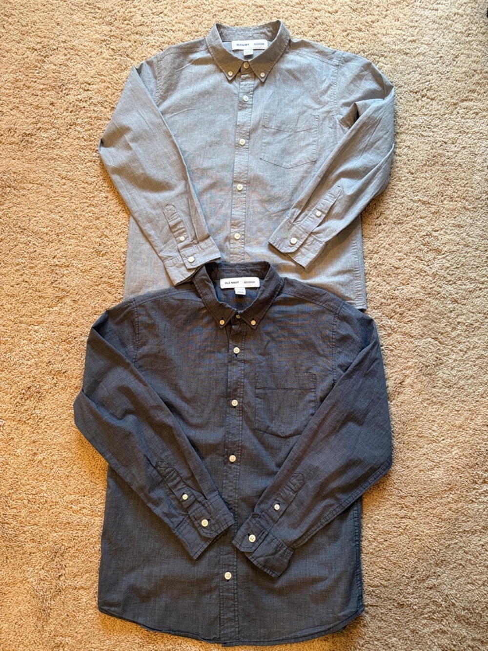 Old Navy Boys Built in Flex Button-Down Shirts Gray/Blue & Dark Blue size 14-16